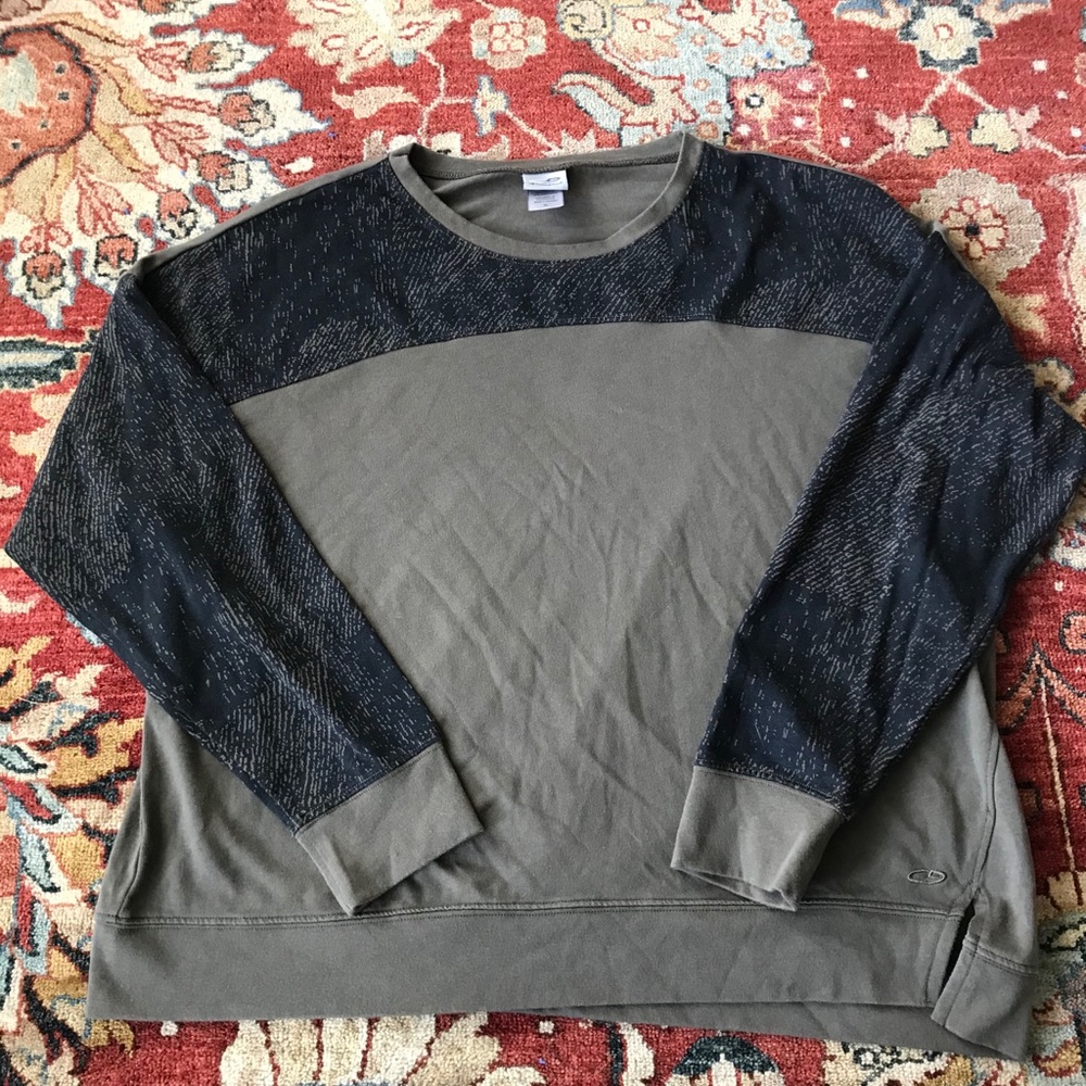 Champion Sweatshirt